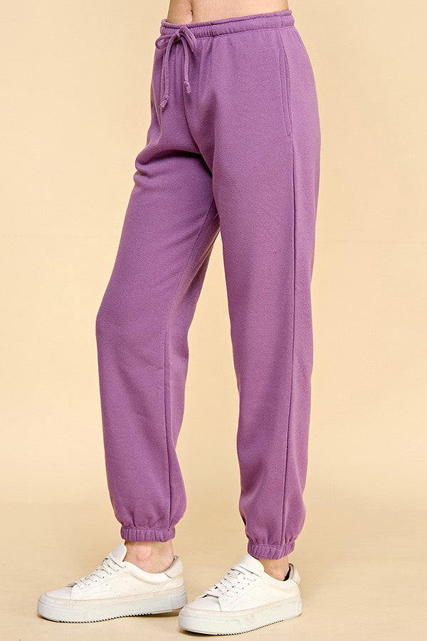 dark lilac jogger with pockets